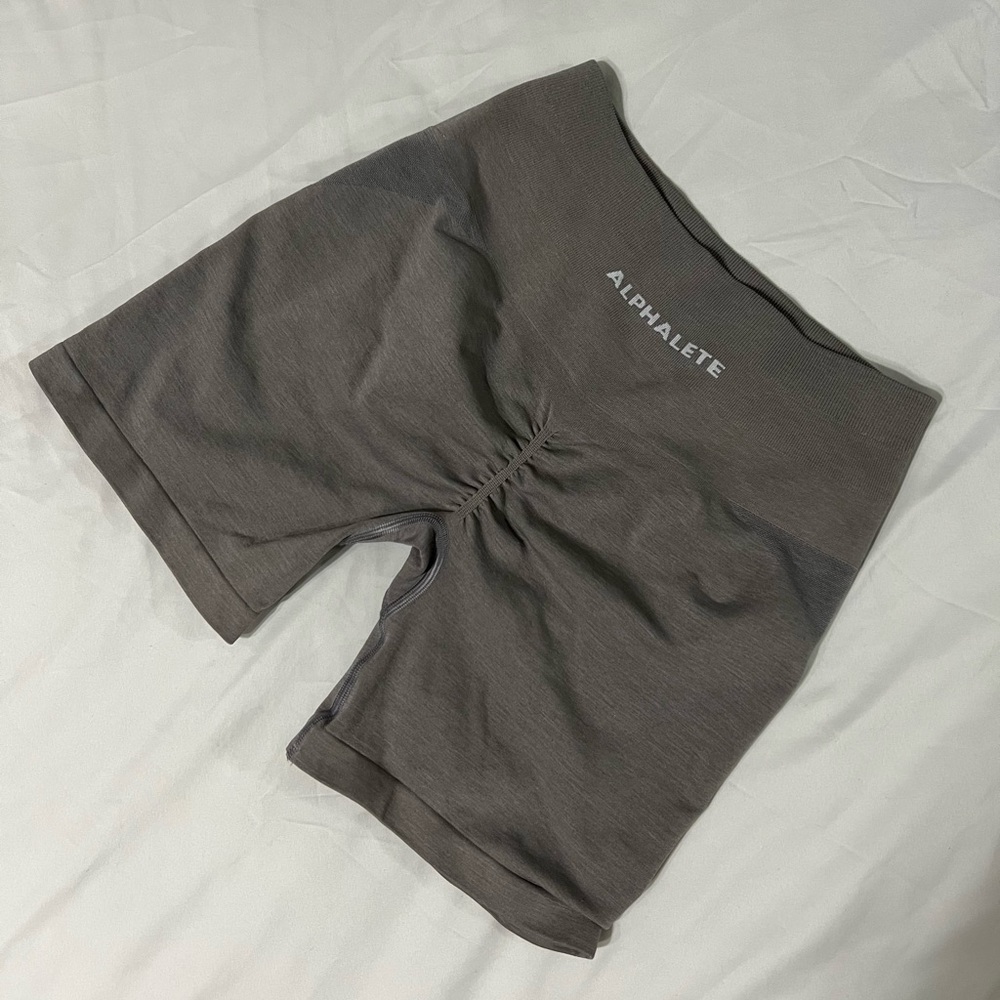 Alphalete Amplify Shorts